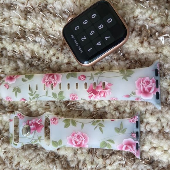 (Only Band) Floral Strap Compatible with Apple Watch Strap 38mm/40mm/42mm/44mm - Picture 4 of 5